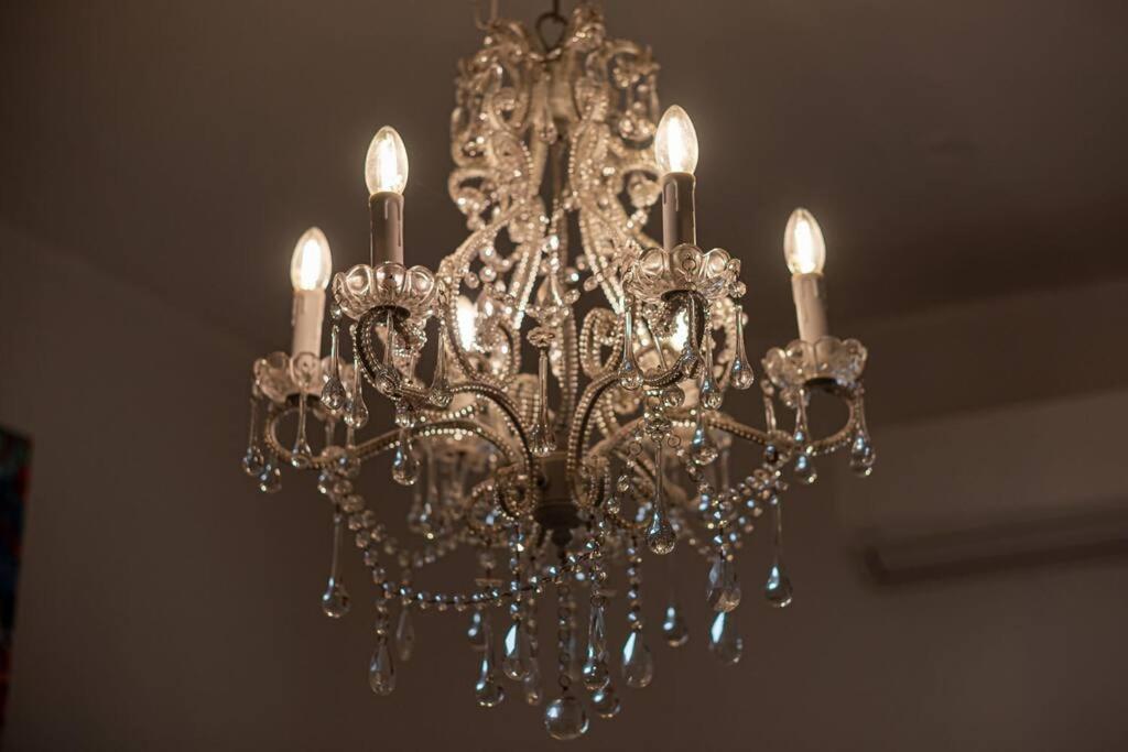 Historic Beauty In The Cbd! Parking And Wifi Lejlighed Launceston Eksteriør billede